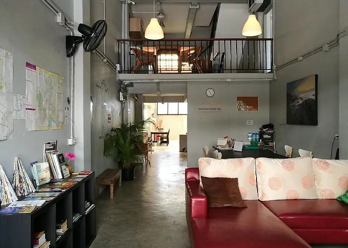 Petit Hostel Bangkok